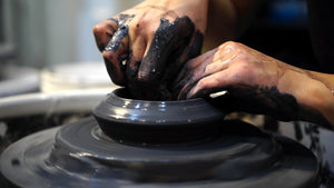 Ouvrir l&#39;image dans le diaporama, Introduction à la poterie
